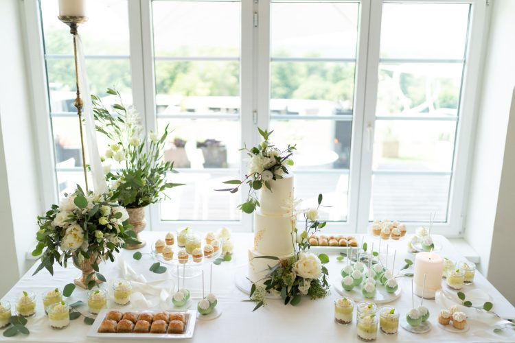 Wedding Cakes in Raleigh NC, Durham, Cary and beyond 5 wedding cake and dessert table